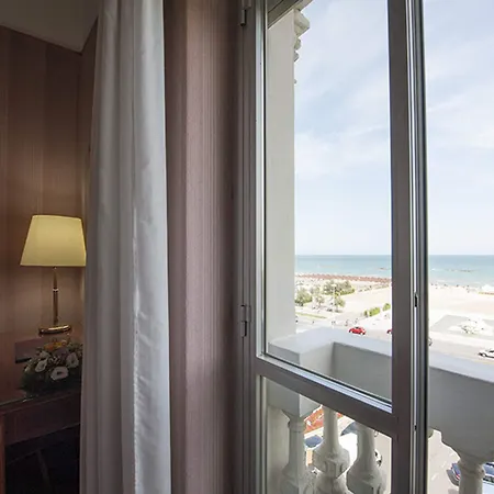 Esplanade 4* بيسكارا