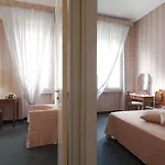 Esplanade 4*