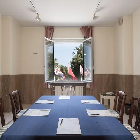 Ξενοδοχείο Esplanade Πεσκάρα