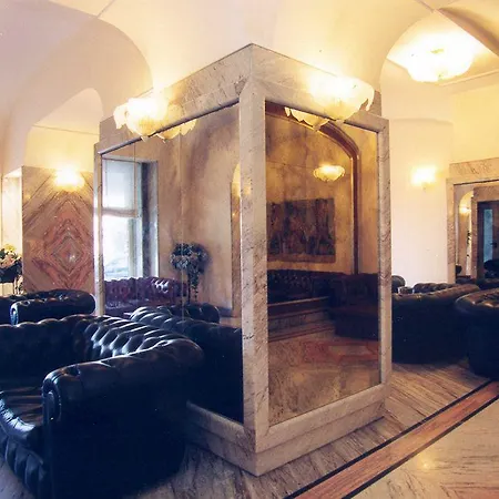 Szálloda Esplanade 4*